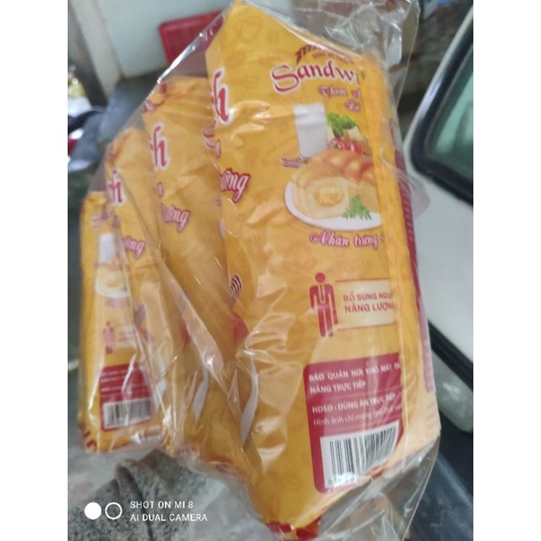 banh mi tuoi sandwich nhan trung sua
