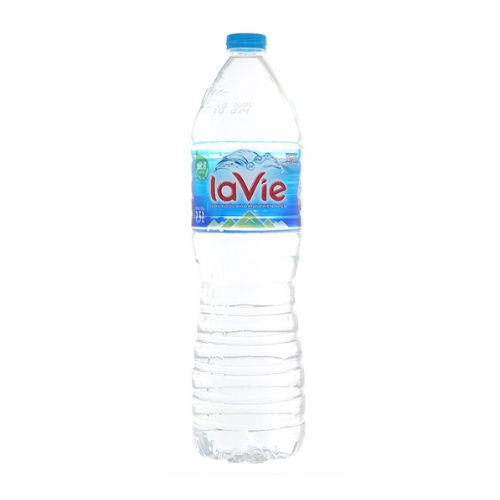 nuoc khoang la vie 1 5 lit